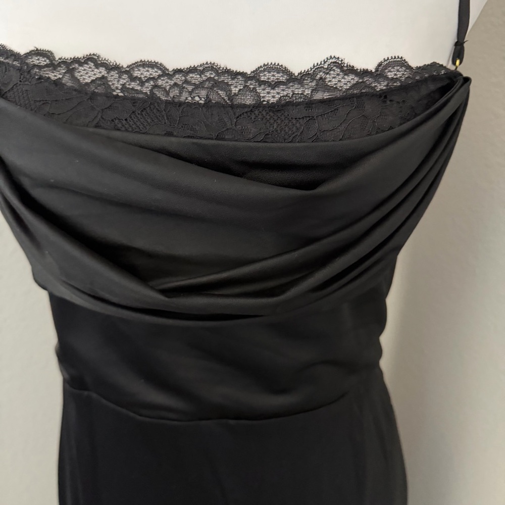 Oh Polly Belsa Lace-Trim Bandeau Midaxi Dress in Black. - Picture 7 of 11